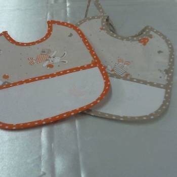 Foto 2 Bavaglini conigli pz.4 art. CUBV887